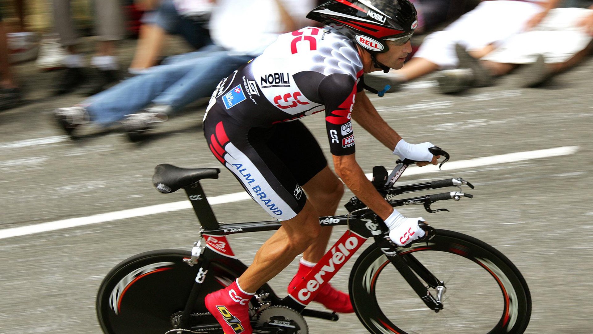 AC米兰签下乌拉圭后卫，意甲卫冕希望增加，意甲 ac米兰